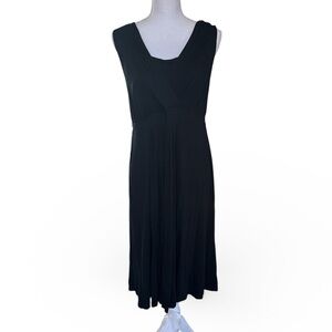 Liz Lange Maternity Sleeveless Dress